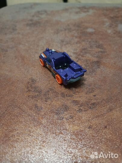 Mattel Hot Wheels 2021 C4982 Fig Rig Purple