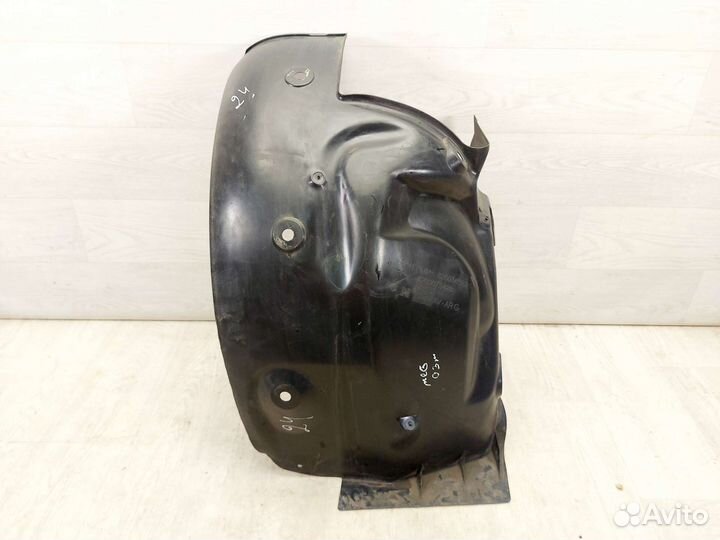 Подкрылок передний левый Renault Megane 2