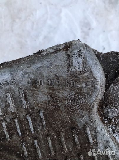 Поддон картера Фольксваген Гольф 4 1.4 AKQ