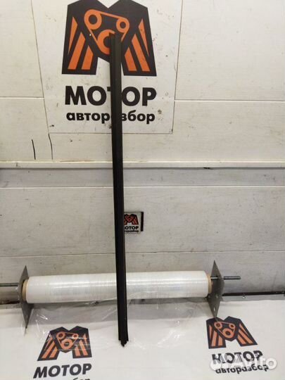 Накладка стекла передняя правая Chery Bonus A13