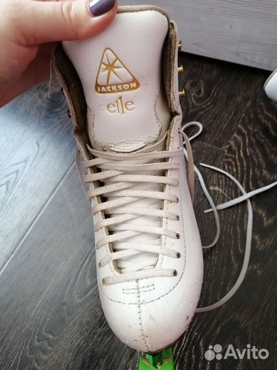 Фигурные коньки jackson elle
