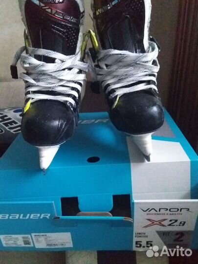 Коньки хоккейные