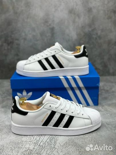 Кроссовки Adidas Superstar