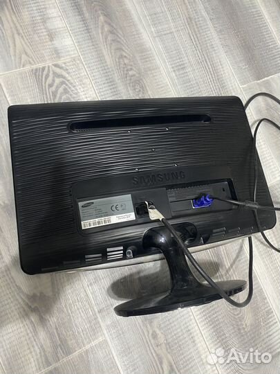 Монитор Samsung b2030n