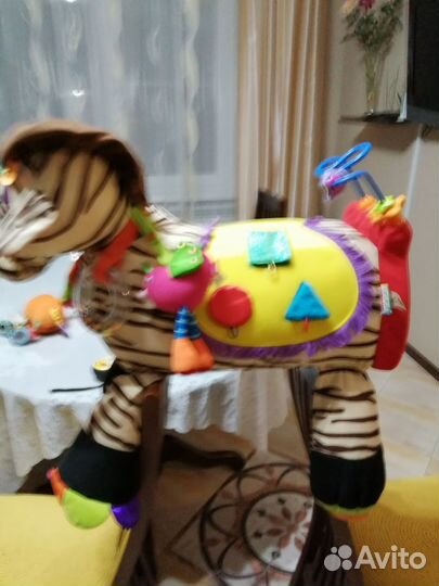 Интерактивная игрушка зебра