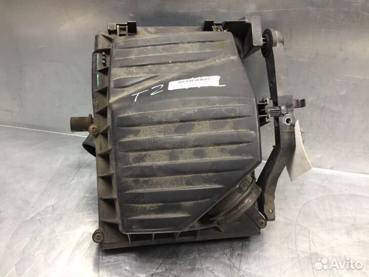 Корпус воздушного фильтра Opel Meriva 2003-2010