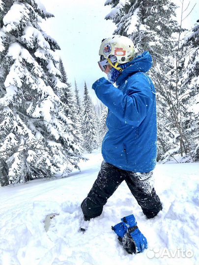 Сноубордический костюм мужской