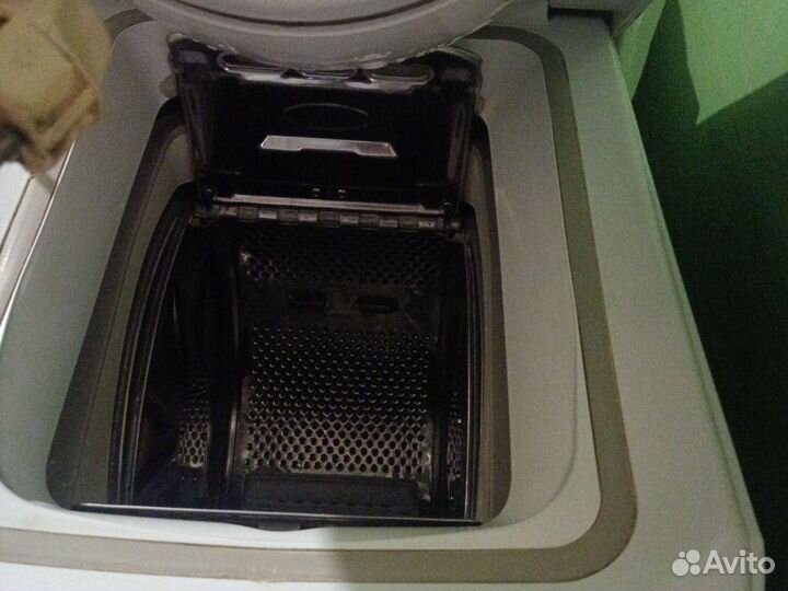 Стиральная машина с вертикальной загрузкой