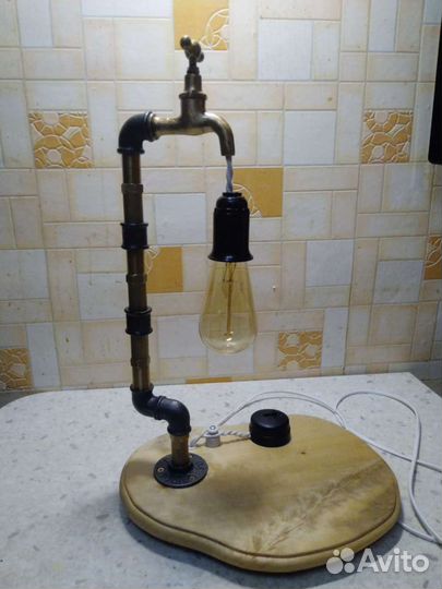 Светильник