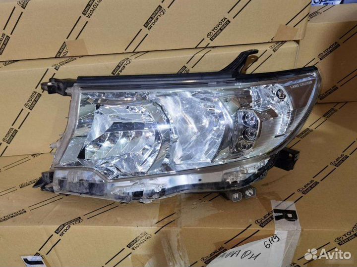 Фара левая Toyota Land Cruiser Prado 150