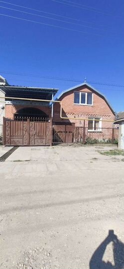 Дом 165 м² на участке 10 сот.