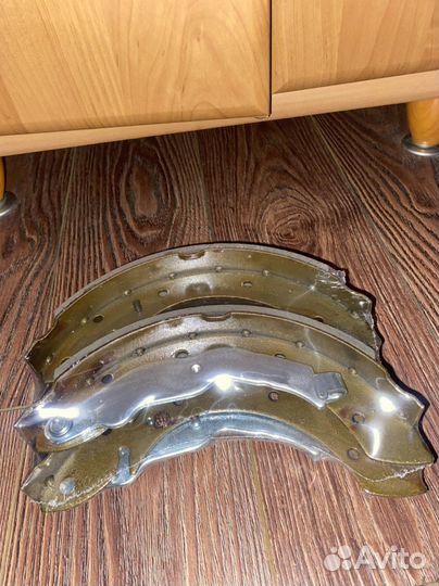 Тормозные колодки бмв е36
