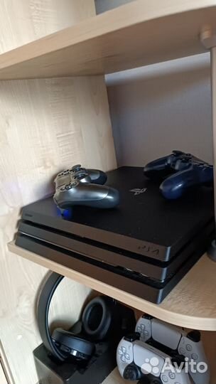 Sony playstation 4 pro 1tb