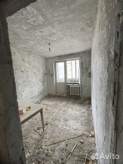 Разнорабочие и грузчики