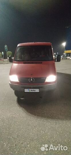 Mercedes-Benz Sprinter цельнометаллический, 1999