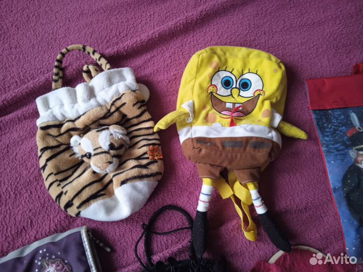 Сумочки, рюкзаки,пенал