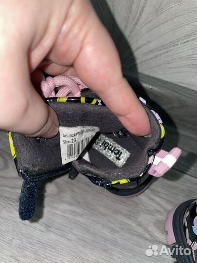 Ботинки демисезонные для девочки 23