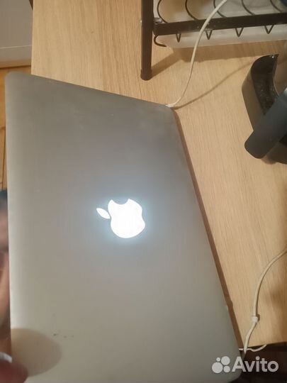 Macbook air 11 2011