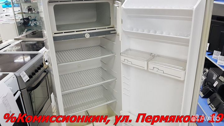 Холодильник Бирюса