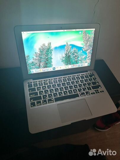 Apple MacBook Air 11.6 (обмен)
