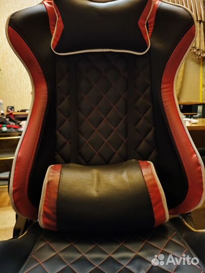 Компьютерное игровое кресло