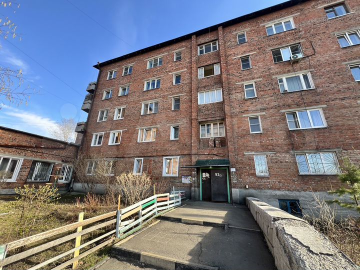 2-к. квартира, 42 м², 3/5 эт.