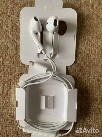 Наушники apple earpods lightning
