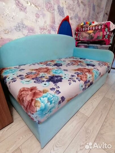 Детский диванчик бу