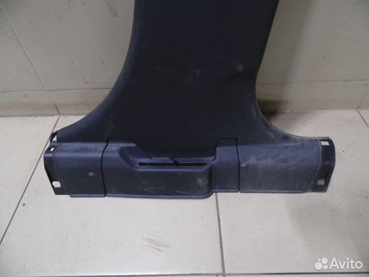 Обшивка стойки ASX 2010-2016