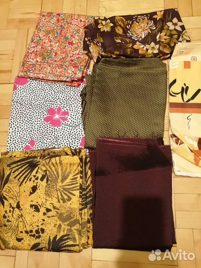 Отрезы тканей сатин, ситец, крепдешин