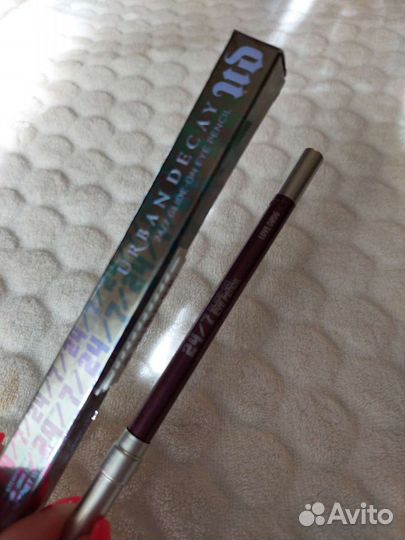 Urban Decay love drug водостойкий