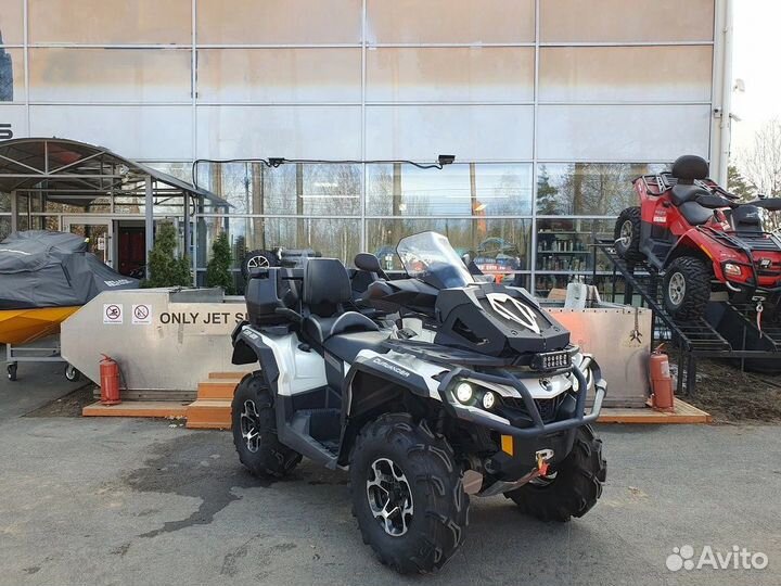 Квадроцикл BRP Can-Am Outlander Max 1000R Ltd 2014