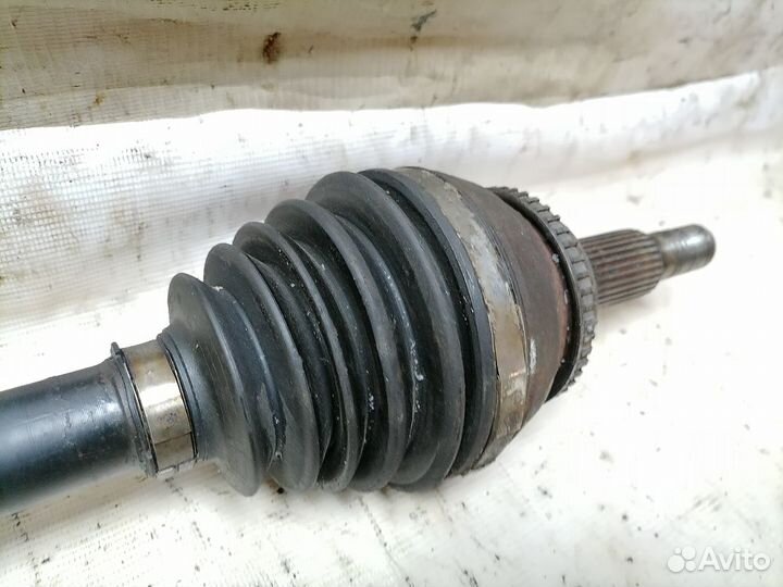 Привод передний правый Toyota Camry GSV40