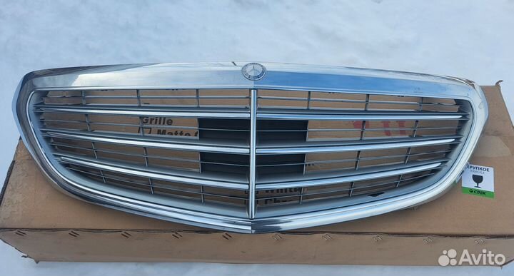 Решетка радиатора Mercedes W212 рест