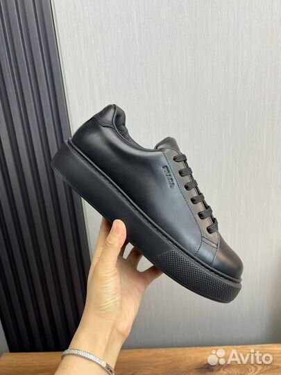 Мужские кеды Prada