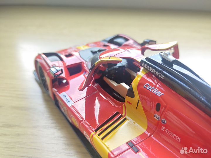 Коллекционная модель Bburago Ferrari 499p