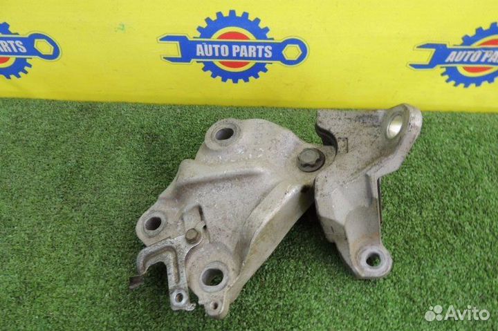 Подушка двигателя Honda Jade FR4 LEB