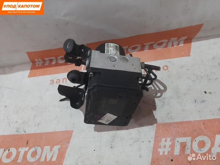 Блок ABS Volvo XC60 2010 P30681619