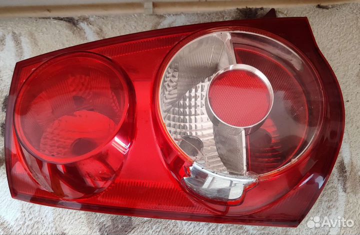 Задняя левая фара от Киа Пиканто