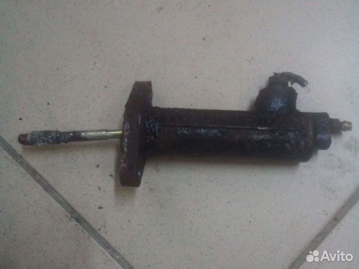 Целиндр сцепления рабочий VW LT 0022950607