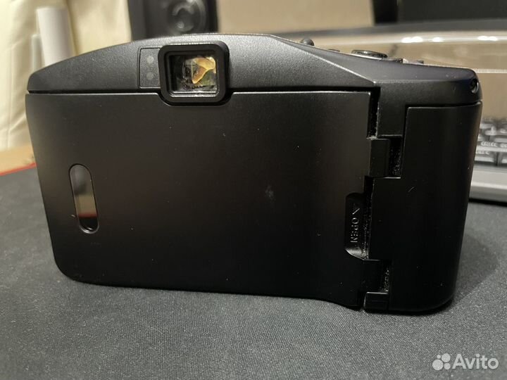 Пленочный фотоаппарат Olympus superzoom 700XB