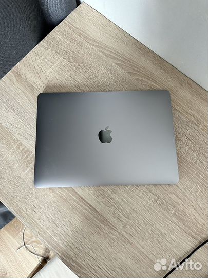 Apple MacBook pro 13 2019