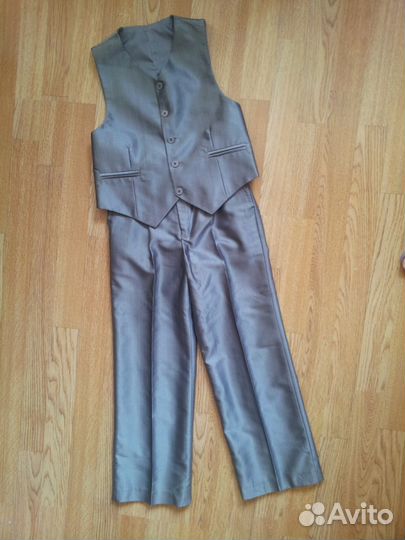 Двойка брюки + жилет, р.128