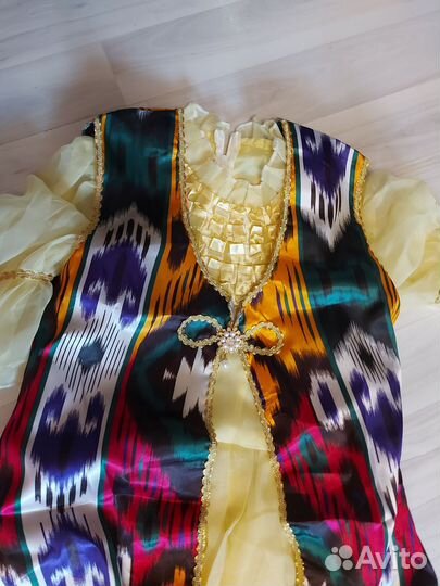 Узбекский национальный костюм