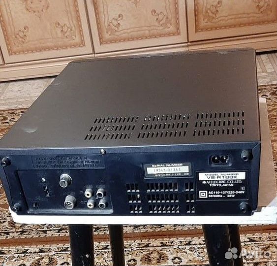 Видеомагнитофон Akai