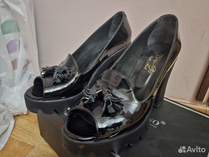 Обувь женская 38 размер