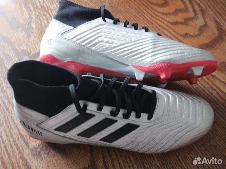 Бутсы adidas predator 42,5 р