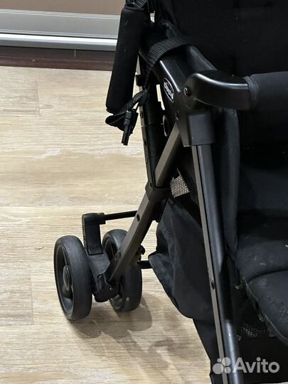 Прогулочная коляска Chicco ohlala3 универсал. 0+