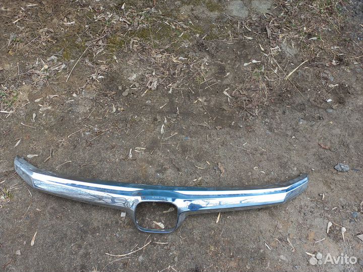 Хром решетки радиатора Honda Civic 9