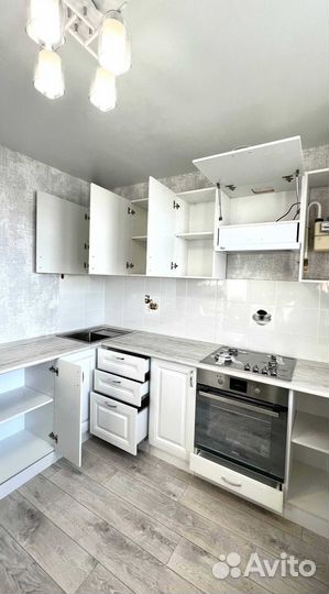 Кухонный гарнитур новый